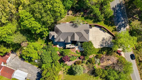 $1,695,000 | 195 Myers Avenue, Guild, TN 37340