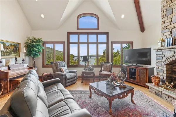 $1,695,000 | 195 Myers Avenue, Guild, TN 37340