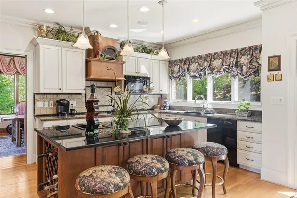 $1,695,000 | 195 Myers Avenue, Guild, TN 37340