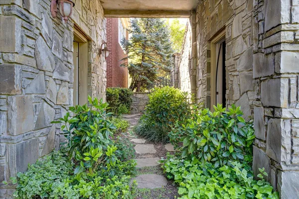 $1,695,000 | 195 Myers Avenue, Guild, TN 37340