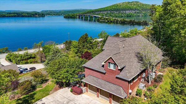 $1,695,000 | 195 Myers Avenue, Guild, TN 37340
