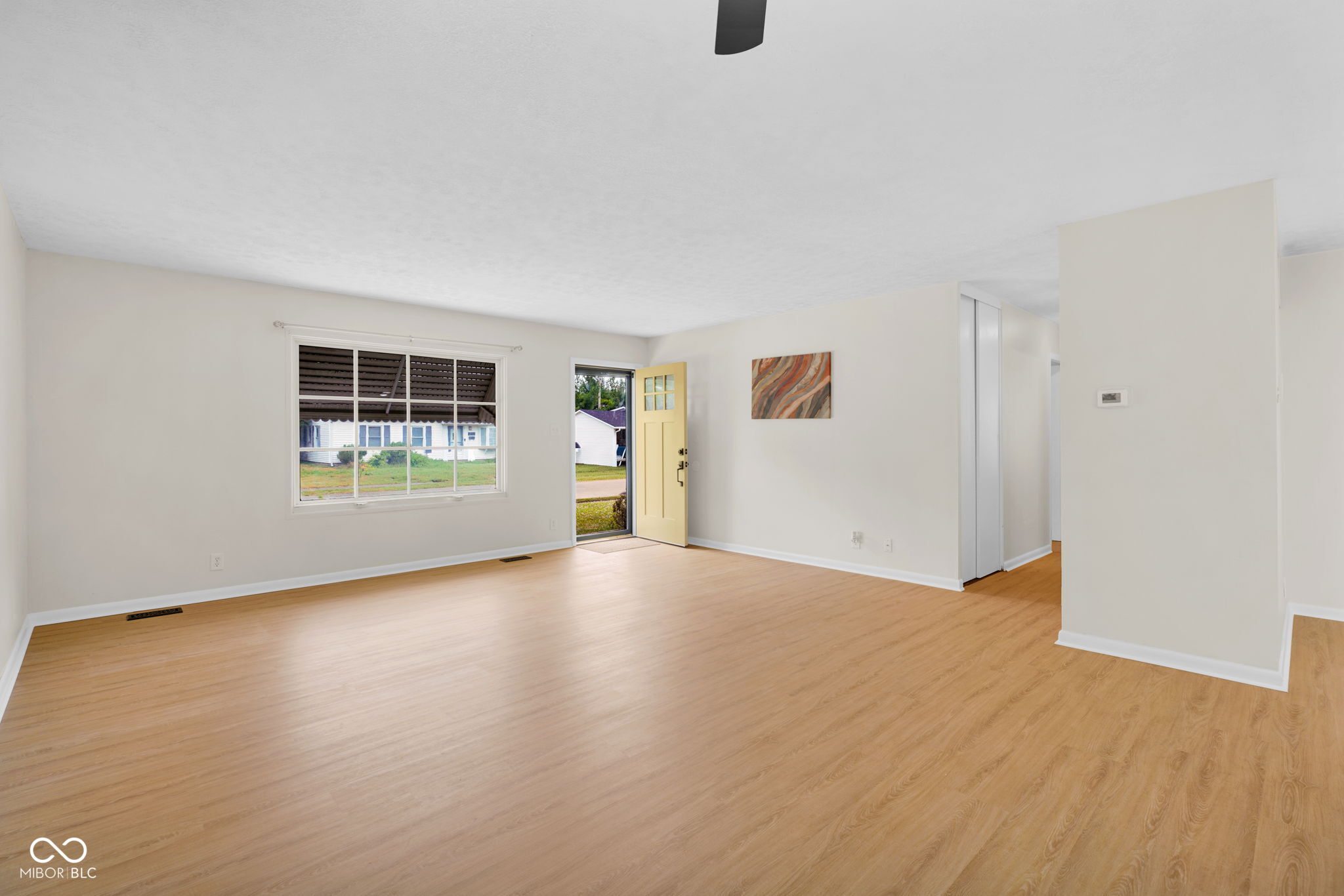 3025 Lucas Way Columbus, IN 47203 - Photo 7 of 31