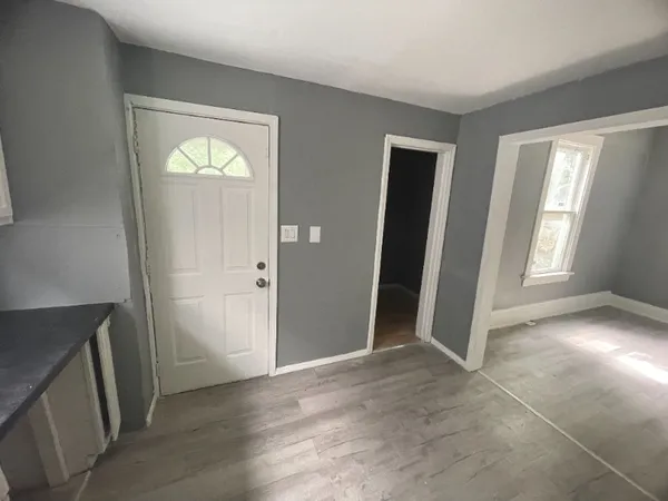 $79,900 | 2106 West Millman Street, Peoria, IL 61605