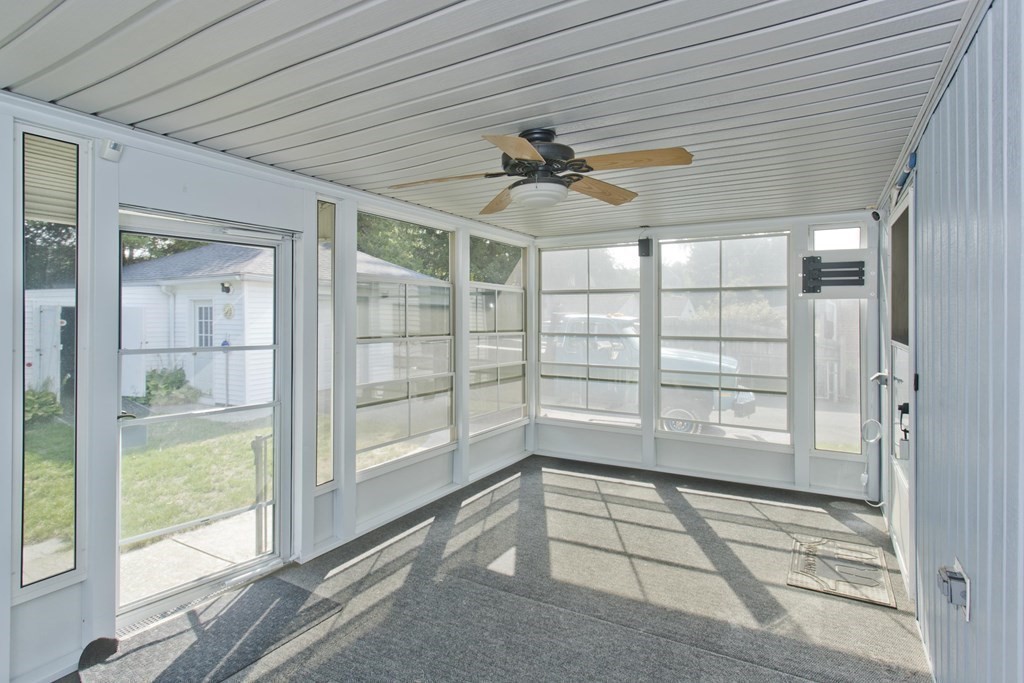 41-43 Mazarin Street Springfield, MA 01151 - Photo 7 of 29 Gallery Image 7