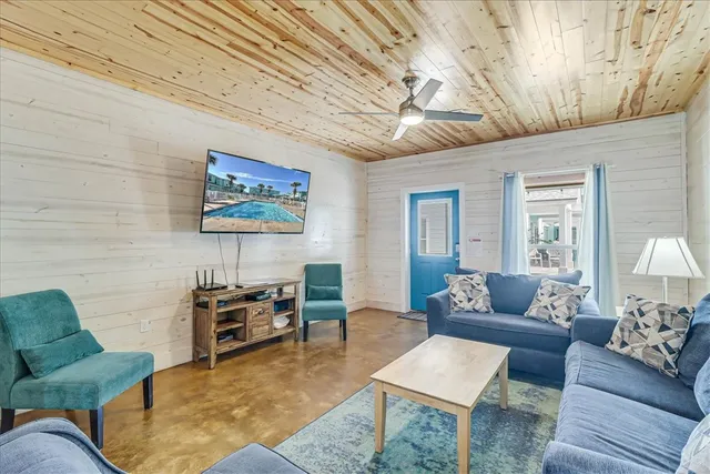 $450,000 | 2120 South 11th St Port, Unit 802, Port Aransas, TX 78373