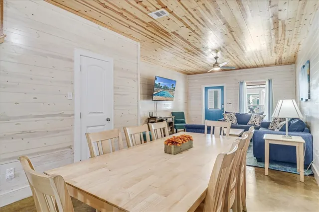 $450,000 | 2120 South 11th St Port, Unit 802, Port Aransas, TX 78373