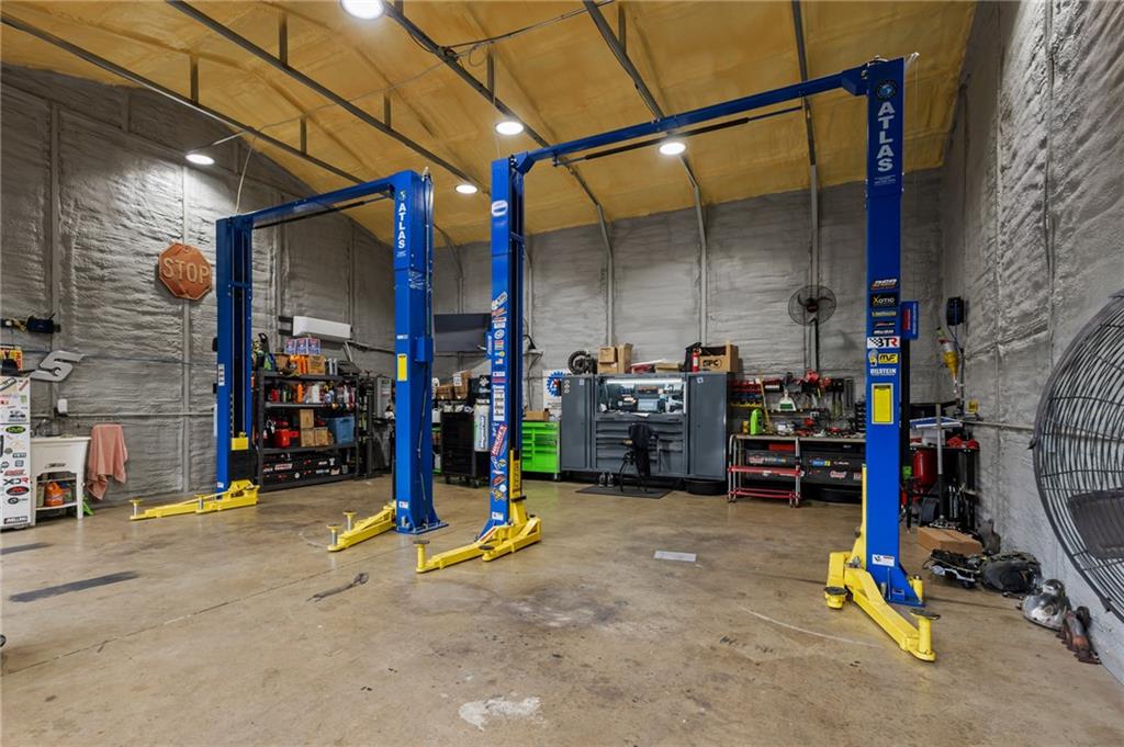 2700 Jack Glass Road Monroe, GA 30656 - Photo 48 of 48 a view of a room with gym equipment