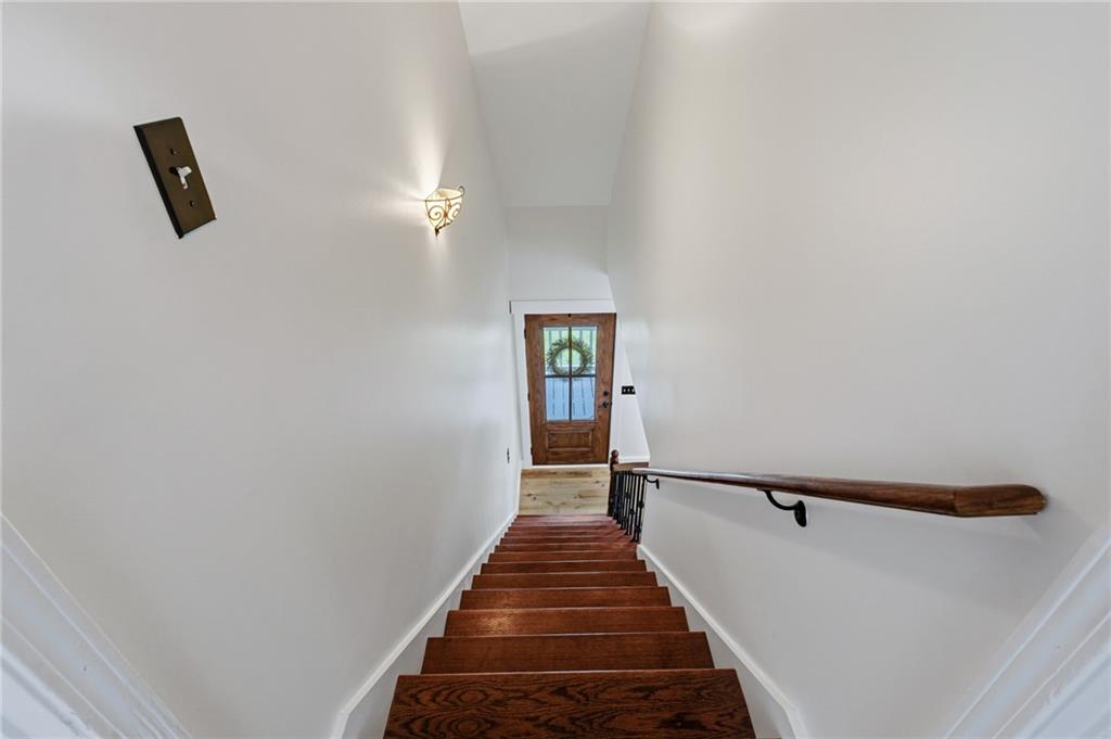 2700 Jack Glass Road Monroe, GA 30656 - Photo 6 of 48 a view of entryway