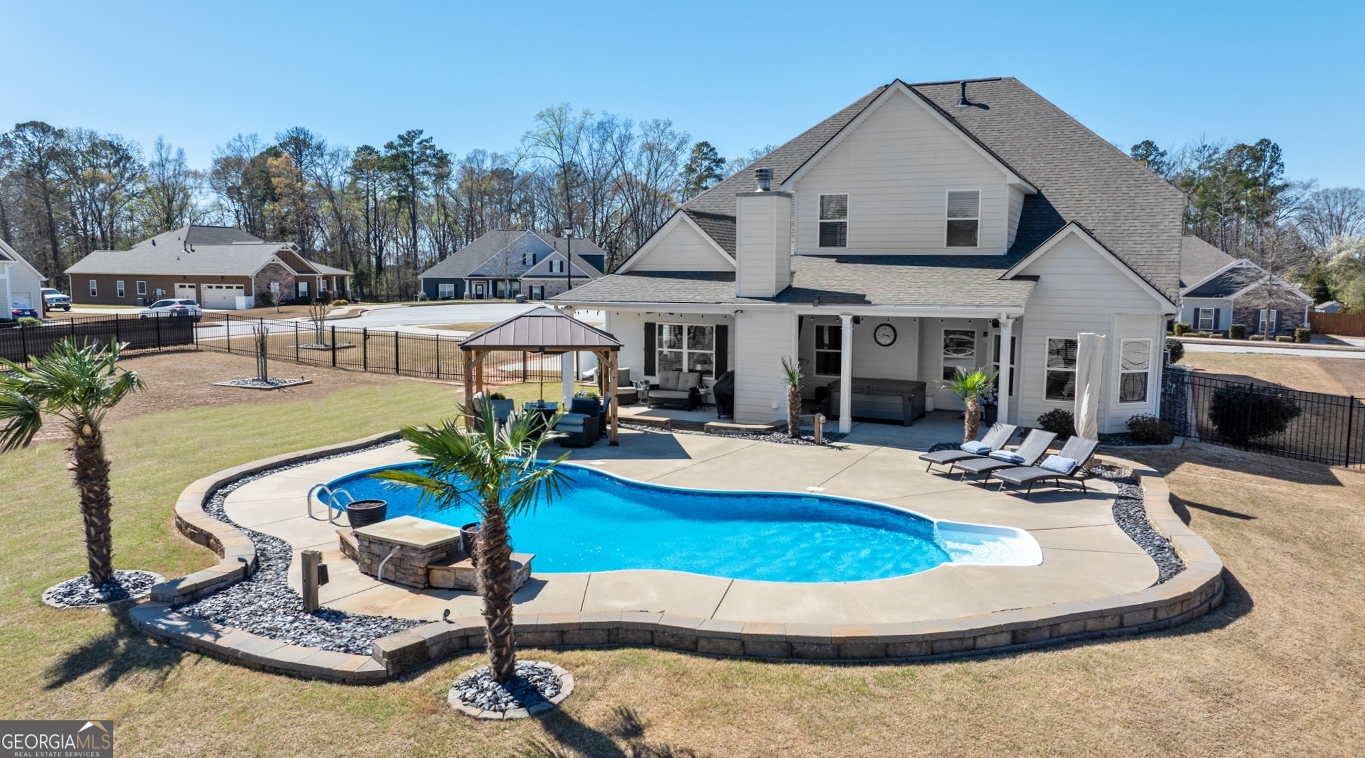 135 Owens Path Senoia, GA 30276 - Photo 2 of 84