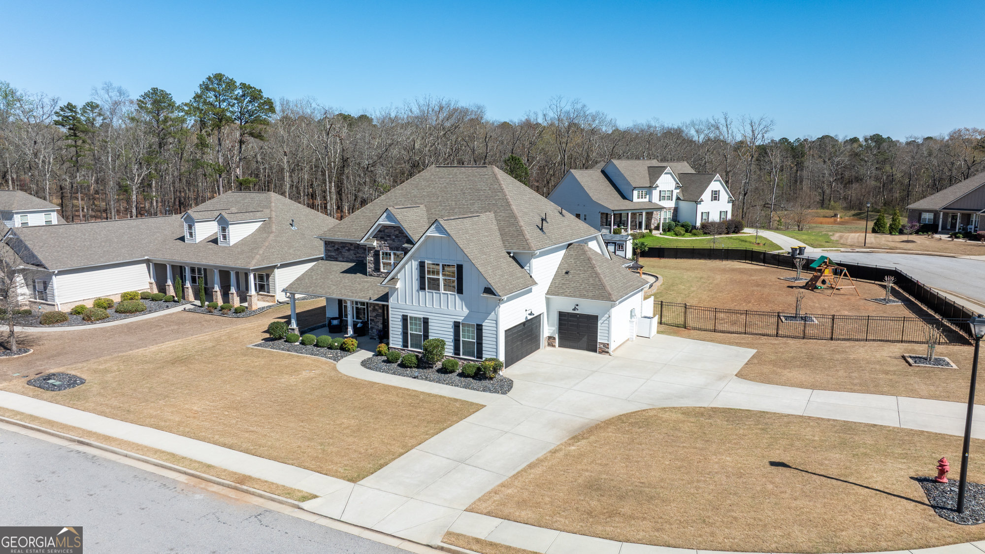 135 Owens Path Senoia, GA 30276 - Photo 3 of 84