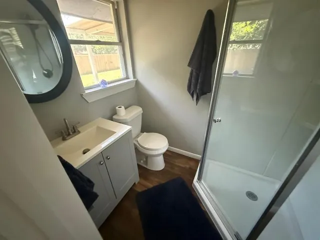 $228,500 | 300 South Joyce Street, Lacy-Lakeview, TX 76705