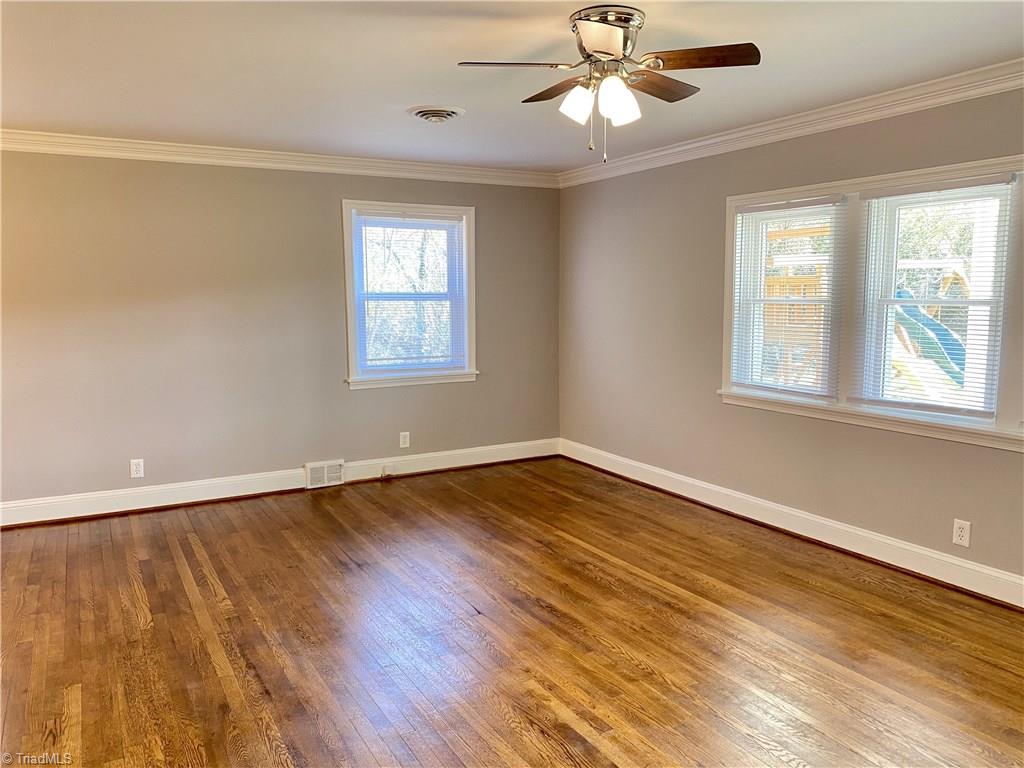 605 Motor Road Winston-Salem, NC 27105 - Photo 16 of 30 Living room