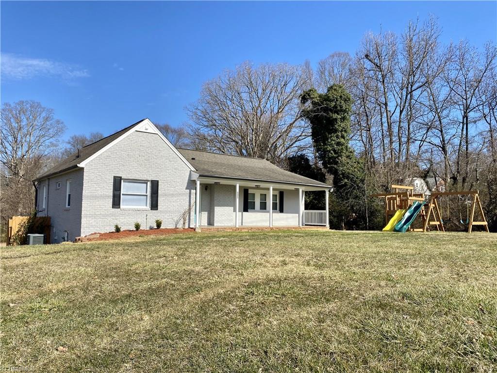 605 Motor Road Winston-Salem, NC 27105 - Photo 3 of 30 Gallery Image 3