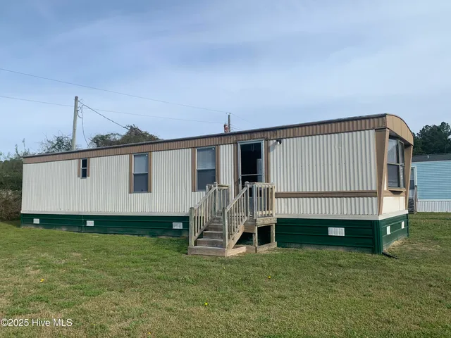 $925 | 3745 Burgaw Highway, Unit 5, Jacksonville, NC 28540