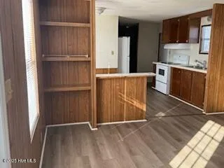 $925 | 3745 Burgaw Highway, Unit 5, Jacksonville, NC 28540