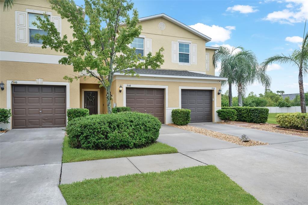 2148 Golden Falcon Drive Ruskin, FL 33570 - Photo 5 of 42 Gallery Image 5