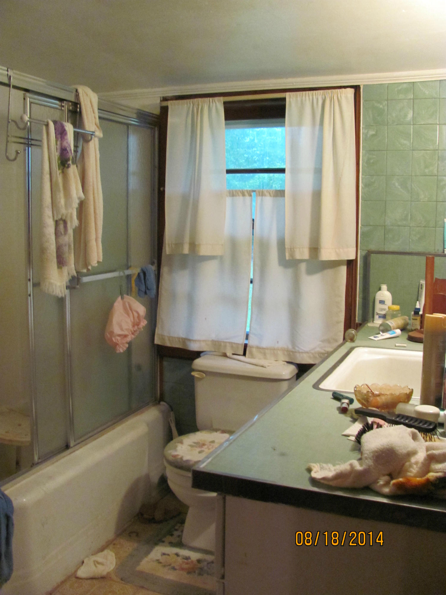 1290 Whispering Hills Road Moneta, VA 24121 - Photo 2 of 7 IMG_0036