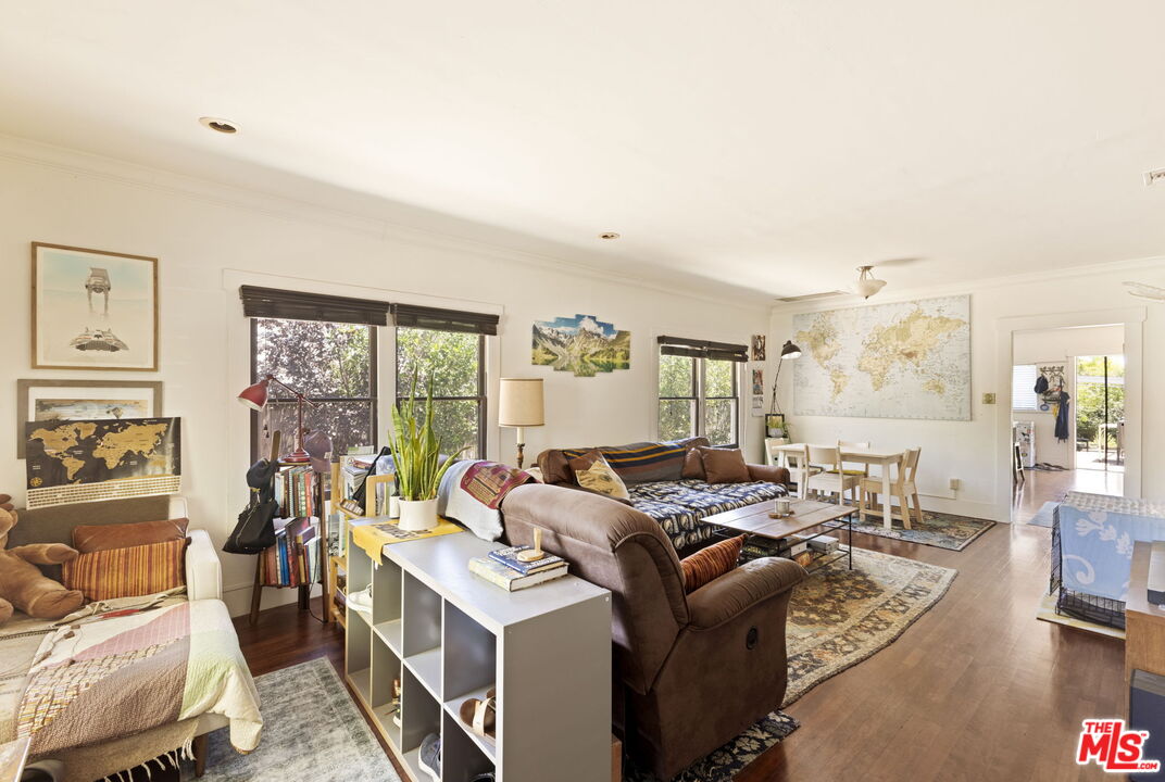 1740 Whitefield Road Pasadena, CA 91104 - Photo 8 of 44