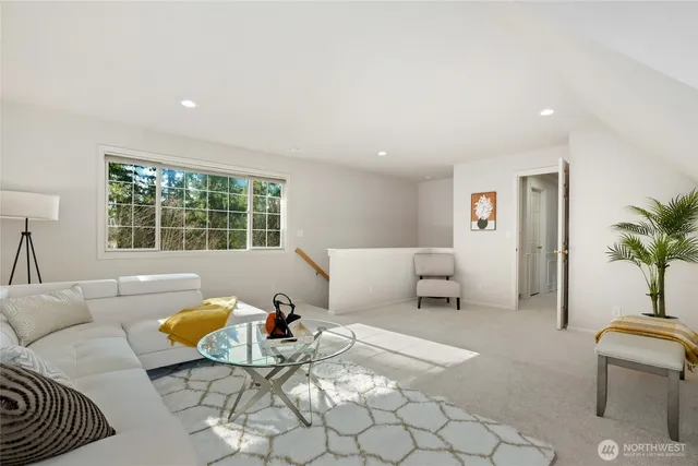 $2,498,000 | 19508 Southeast 24th Place, Sammamish, WA 98075