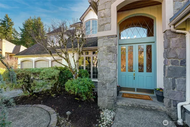 $2,498,000 | 19508 Southeast 24th Place, Sammamish, WA 98075