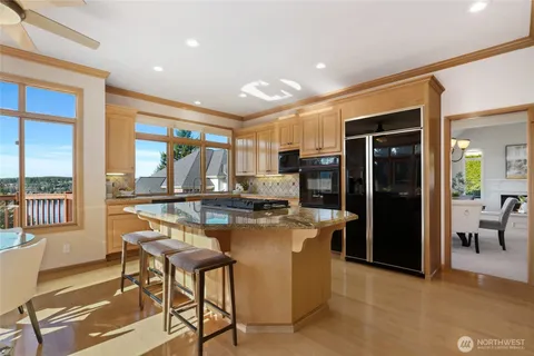 $2,498,000 | 19508 Southeast 24th Place, Sammamish, WA 98075