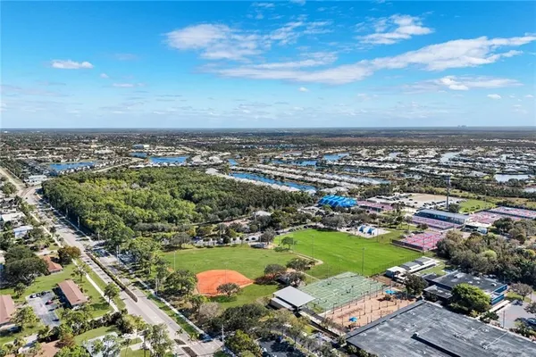 $8,000 | 3561 Thomasson Drive, Naples, FL 34112