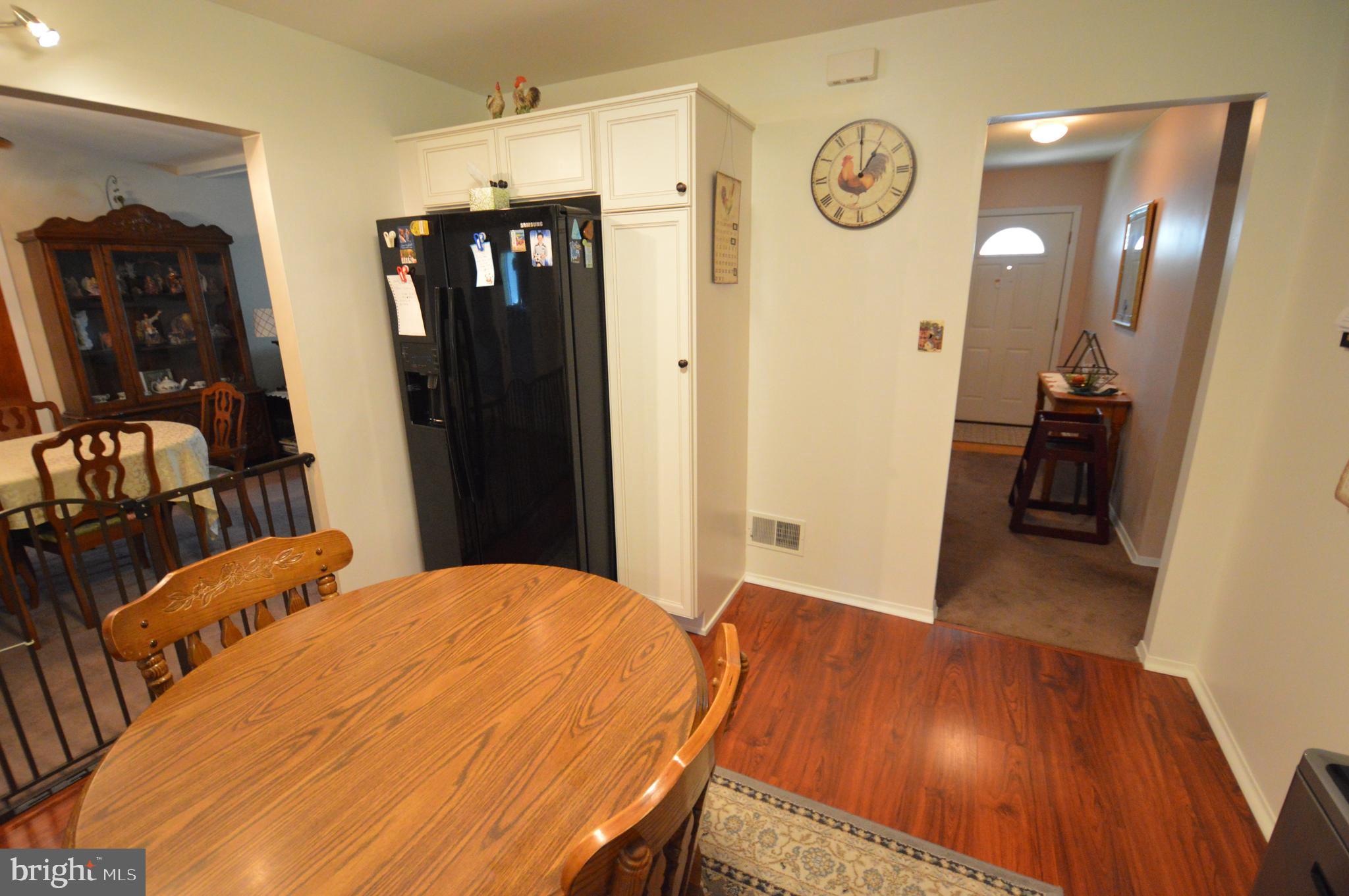 27 Compton Way Hamilton, NJ 08690 - Photo 13 of 32 Gallery Image 13