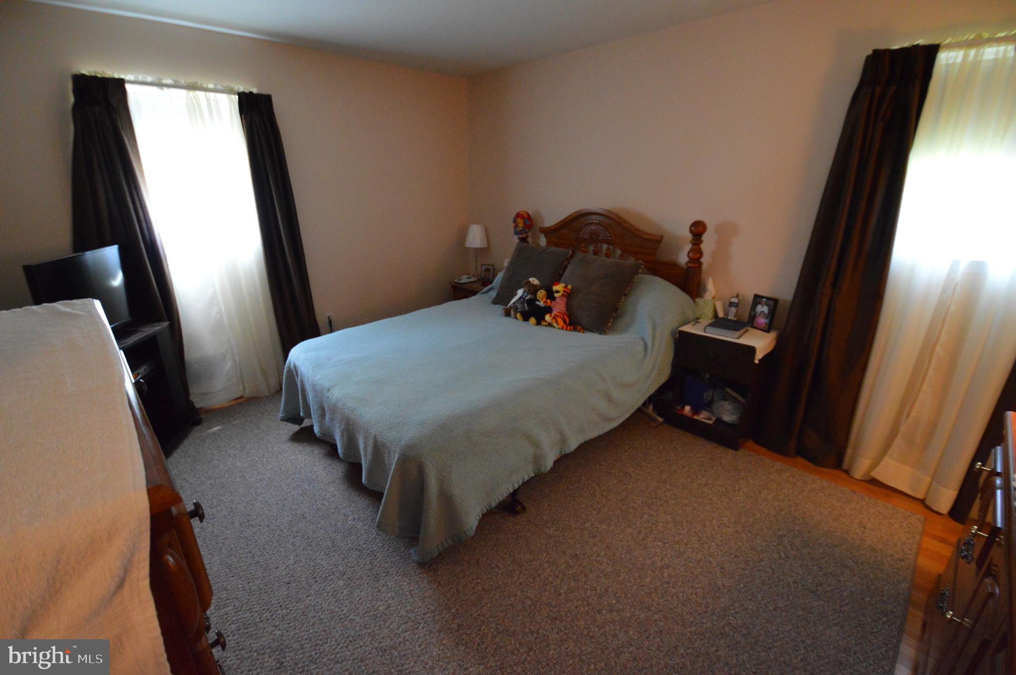 27 Compton Way Hamilton, NJ 08690 - Photo 19 of 32 Gallery Image 19