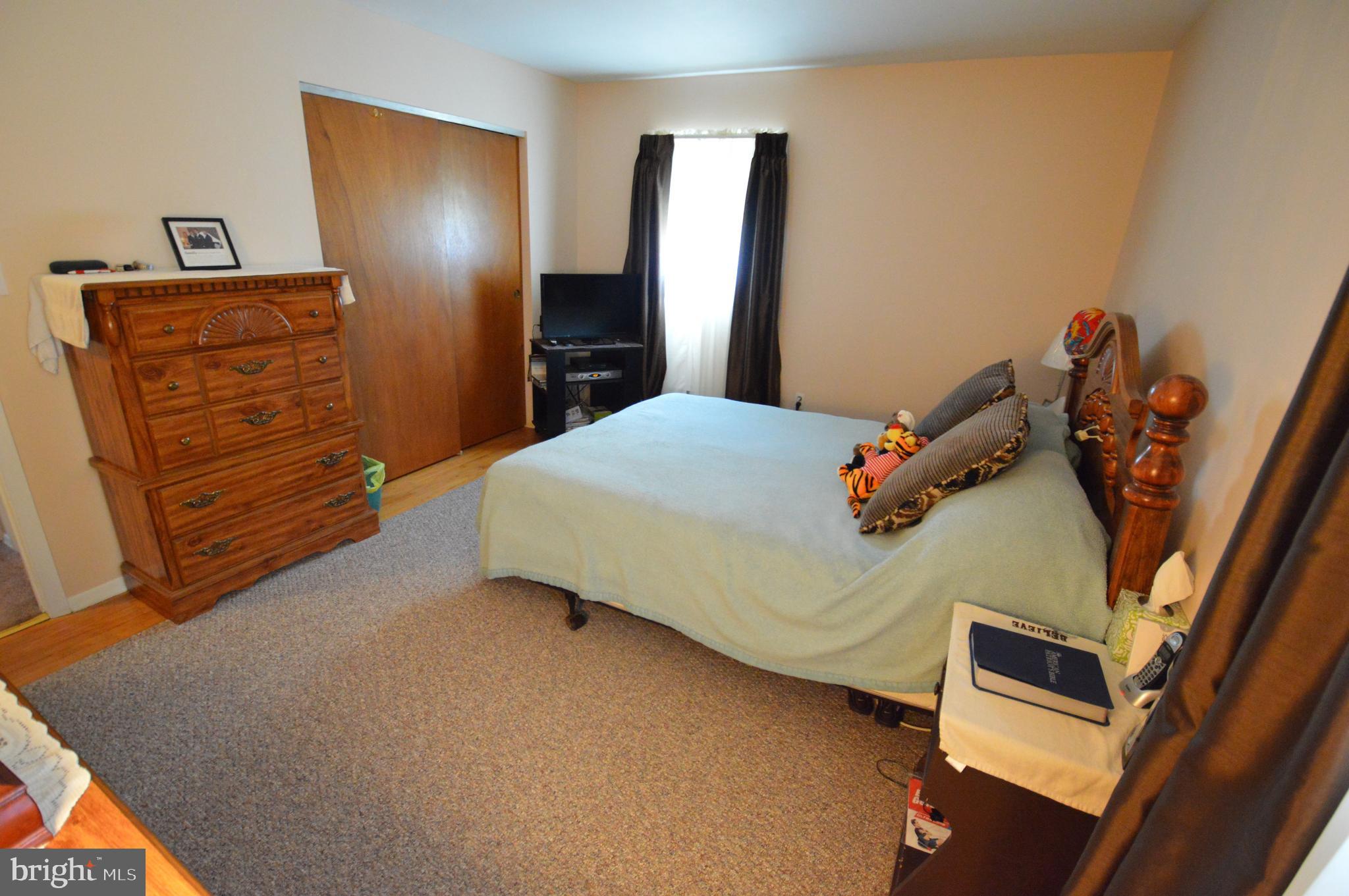 27 Compton Way Hamilton, NJ 08690 - Photo 21 of 32 Gallery Image 21