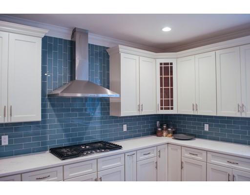 34 Russell Road Wellesley, MA 02482 - Photo 6 of 24