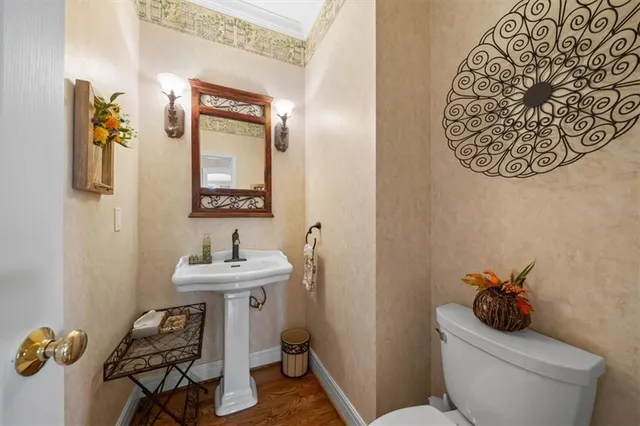 $900,000 | 3609 Iron Horse Court, Leawood, KS 66224