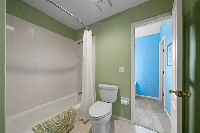 $900,000 | 3609 Iron Horse Court, Leawood, KS 66224