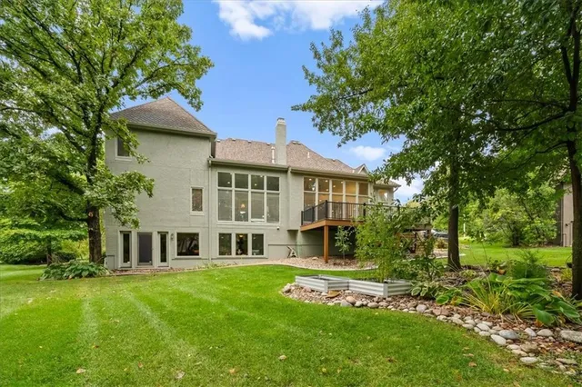 $900,000 | 3609 Iron Horse Court, Leawood, KS 66224