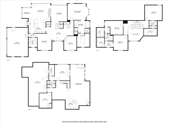 $900,000 | 3609 Iron Horse Court, Leawood, KS 66224