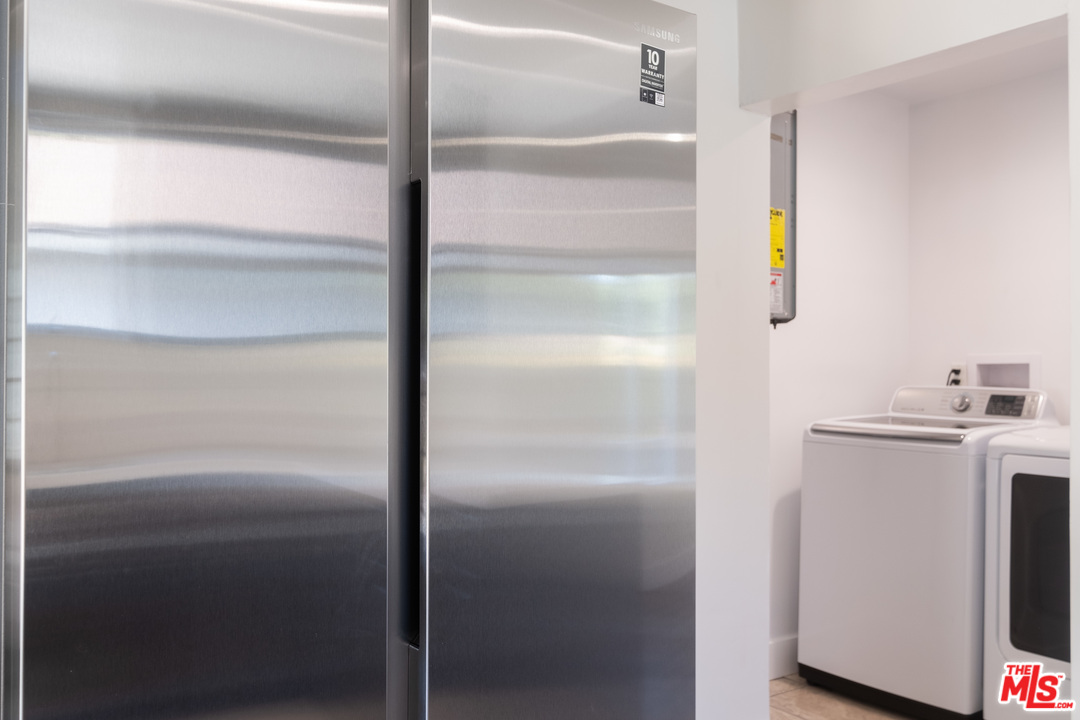 628 Silver Boulevard Los Angeles, CA 90026 - Photo 10 of 22 a room with storage and utility