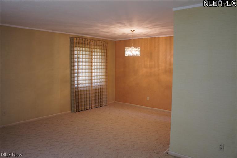 647 Button Road Bedford, OH 44146 - Photo 6 of 15 Gallery Image 6