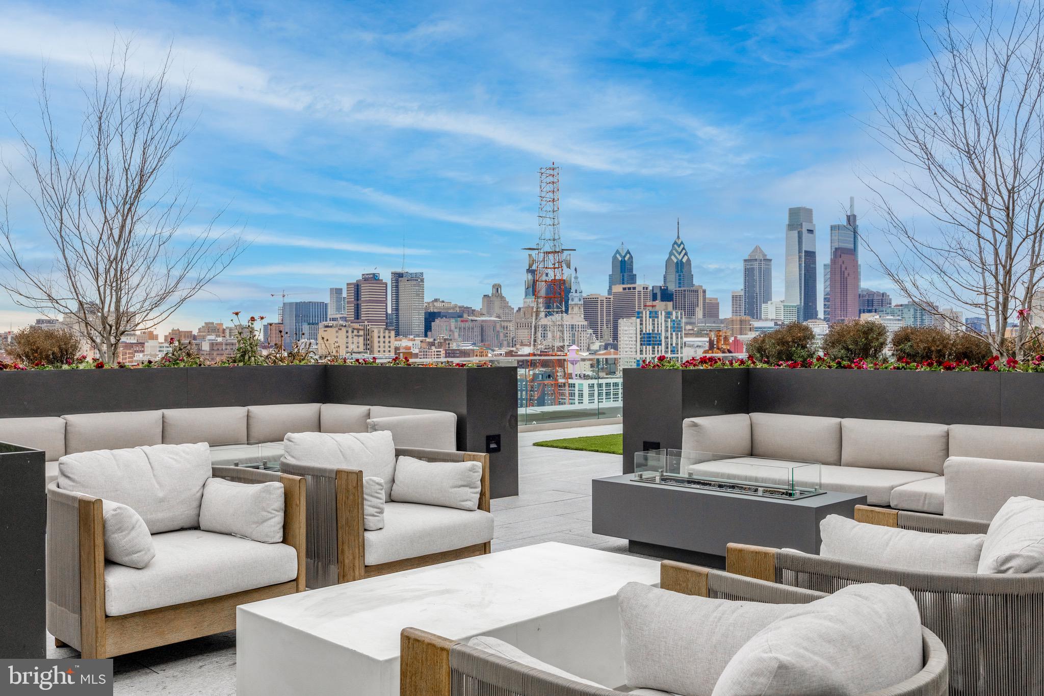 569 North 5th Street, Unit 830 Philadelphia, PA 19123 - Photo 16 of 46 a view of a terrace with couches