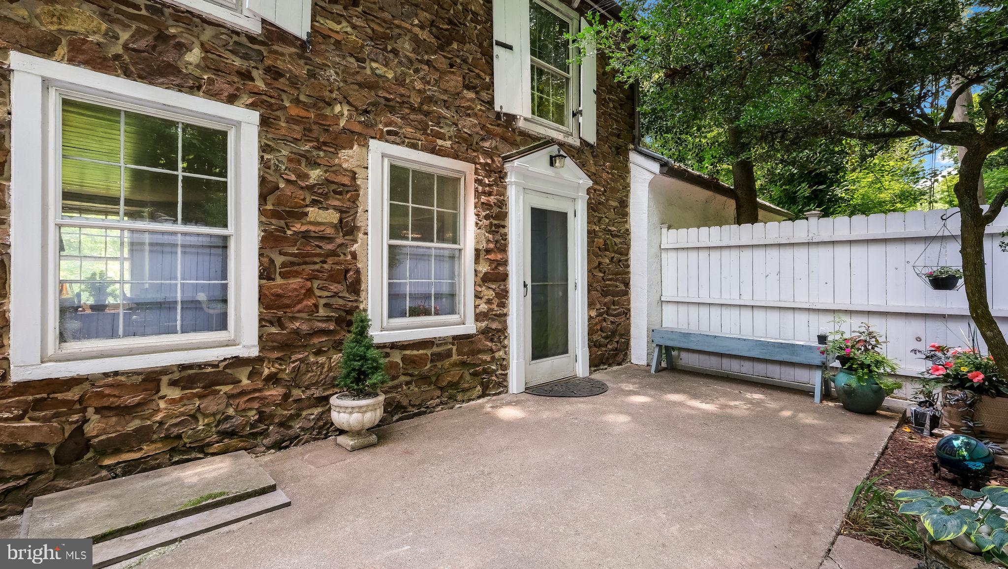 763 Almshouse Road Doylestown, PA 18901 - Photo 5 of 60
