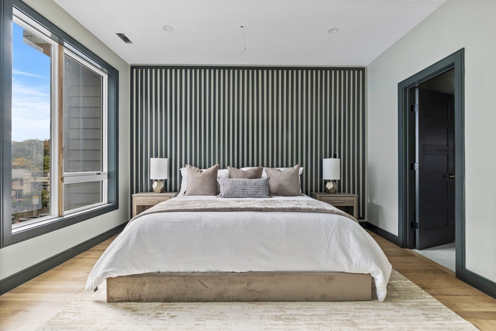 267 Tappan Street, Unit 2 Brookline, MA 02445 - Photo 13 of 20