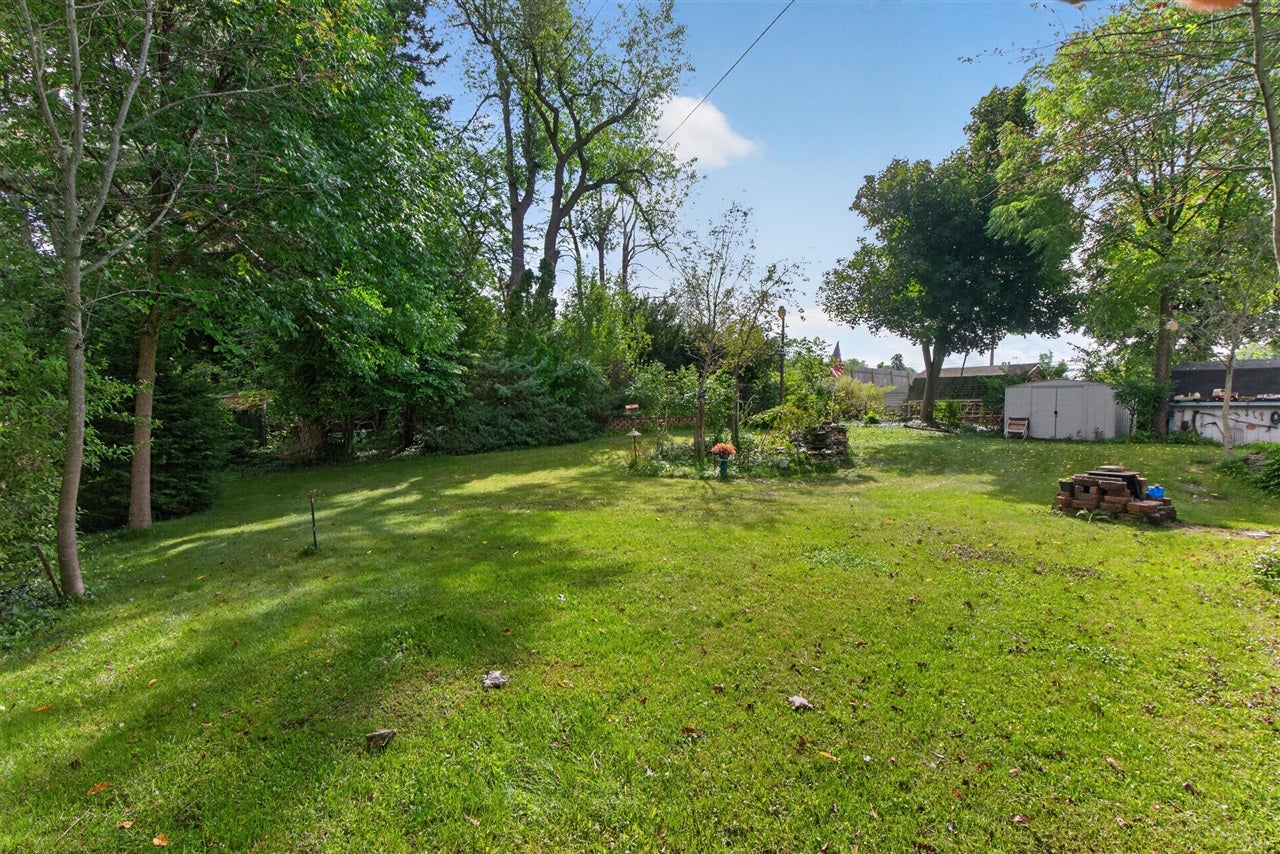 611 Charleston Road Lansing, MI 48917 - Photo 41 of 49 Gallery Image 41