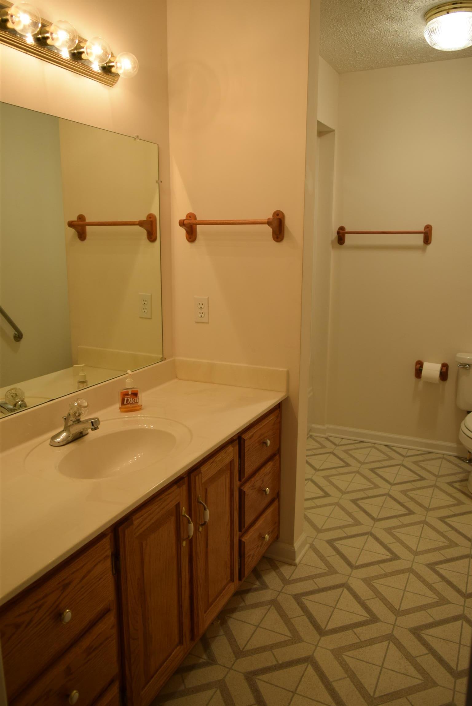 453 Brandon Road Manchester, TN 37355 - Photo 9 of 21