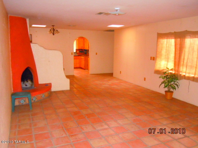 15901 West Ravinia Avenue Tucson, AZ 85736 - Photo 3 of 13 Gallery Image 3