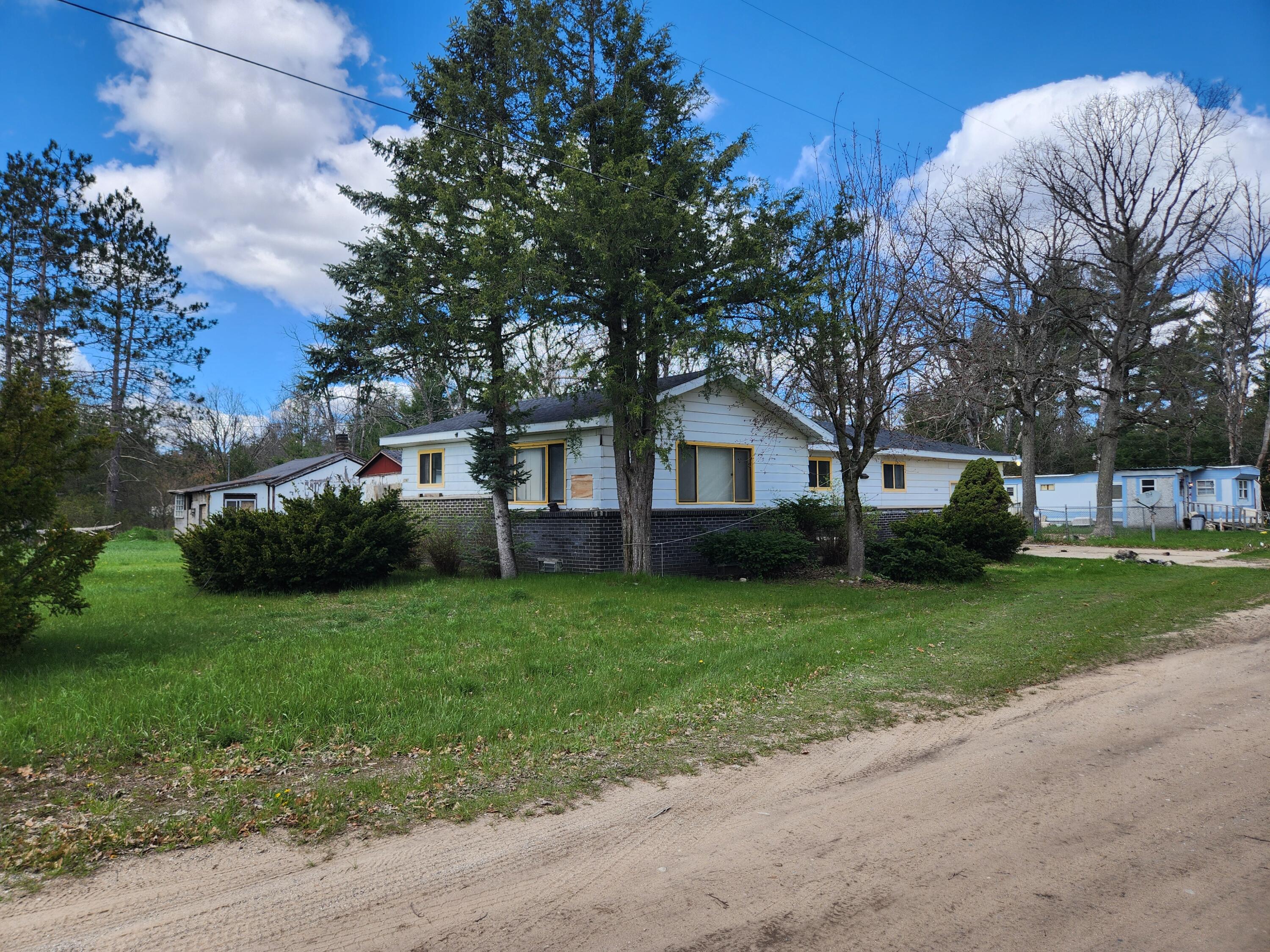 1260 West Baldwin Road Baldwin, MI 49304 - Photo 14 of 17 20260502_121605