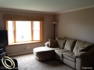 3291 Krafft Road Fort Gratiot, MI 48059 - Photo 4 of 8 3291 Krafft - living room #1.jpg