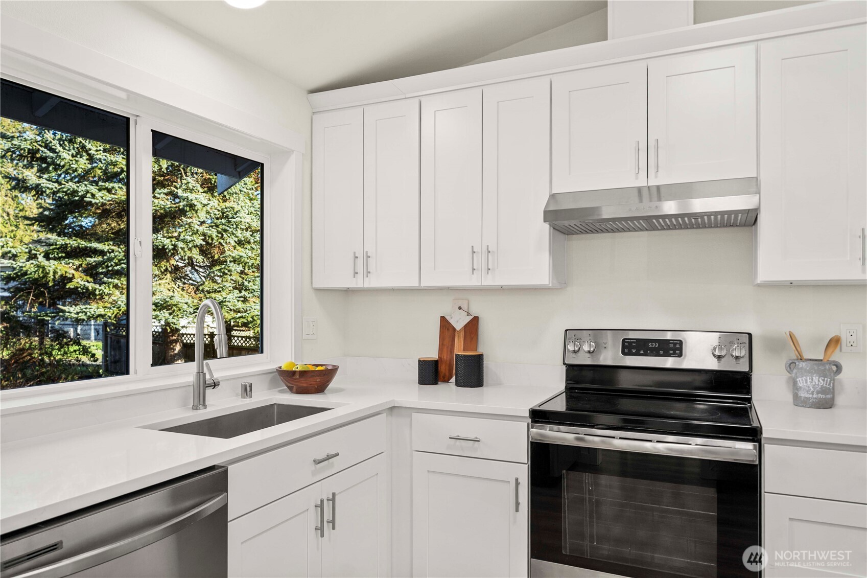 719 213th Street Southeast Bothell, WA 98021 - Photo 11 of 26