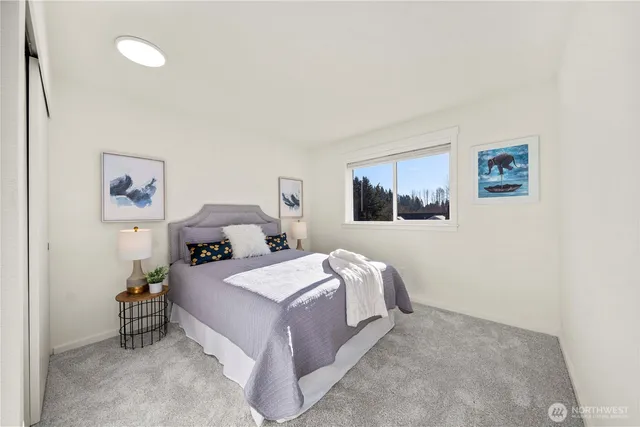 $900,000 | 719 213th Street Southeast, Bothell, WA 98021