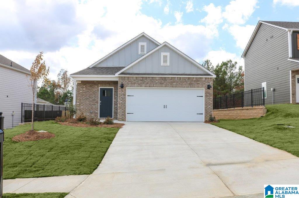 35 Sussex Road Odenville, AL 35120 - Photo 3 of 16