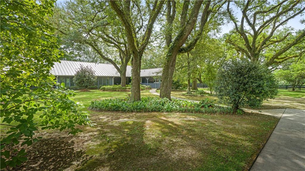 17409 Blackwell Road Covington, LA 70435 - Photo 14 of 52