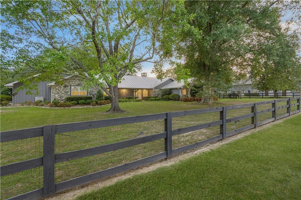 17409 Blackwell Road Covington, LA 70435 - Photo 2 of 52