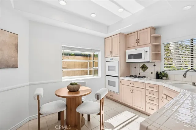 $1,275,000 | 14 Rainbow Ridge, Irvine, CA 92603